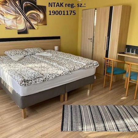 Romahegy Rendezvenyhaz Bed and Breakfast Kaposvár Buitenkant foto